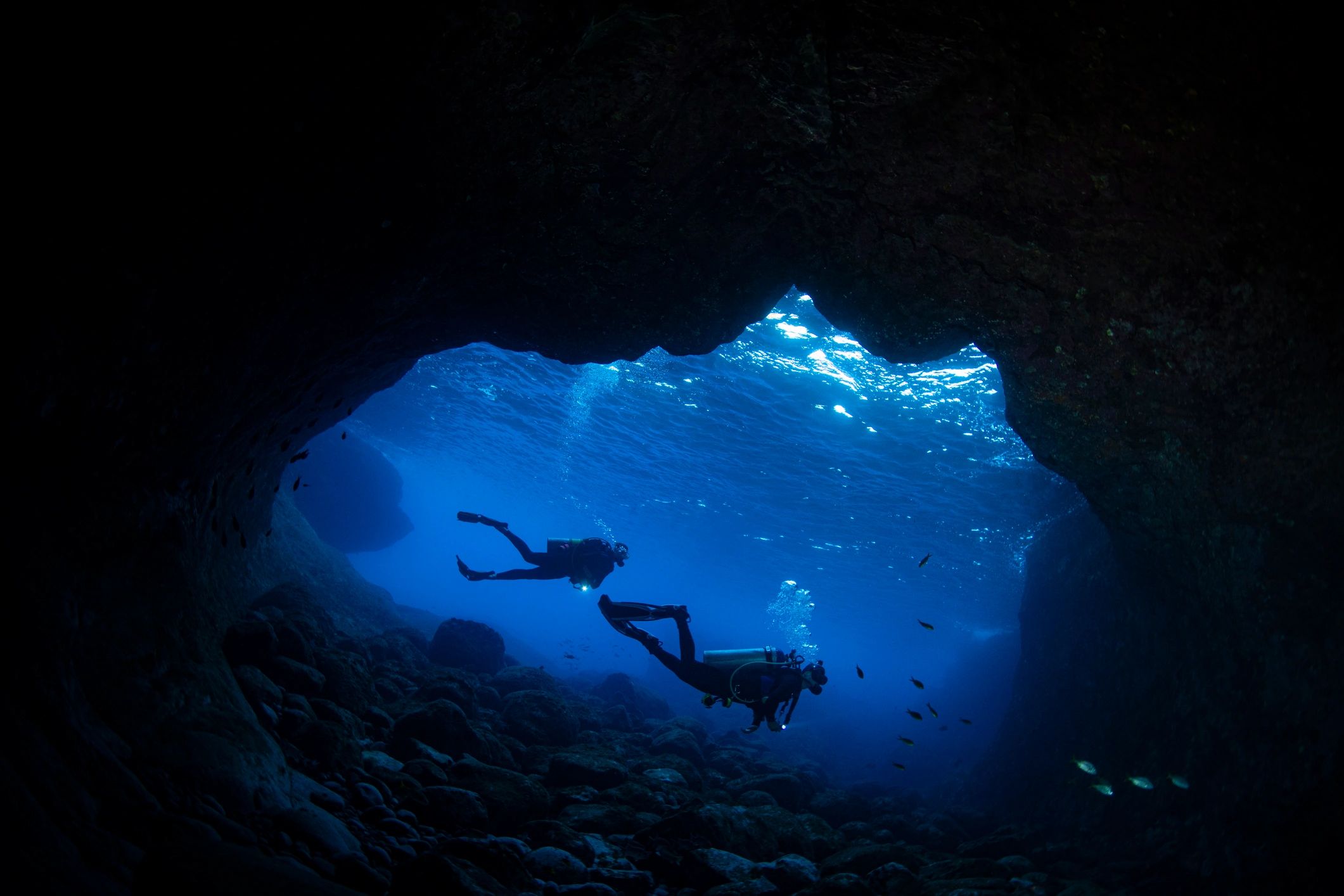 scuba diving expedition underwater